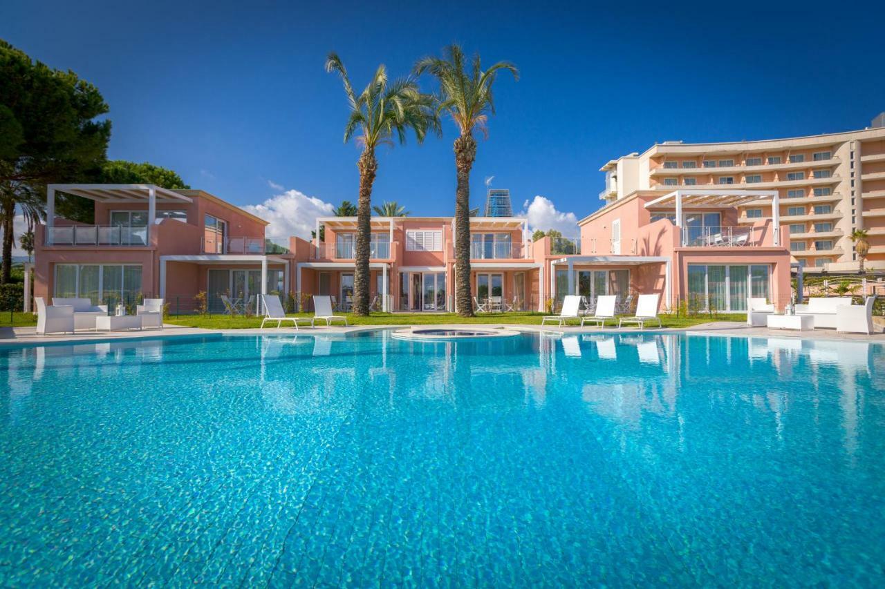 Residence Delfino, Portorosa 푸르나리 외부 사진