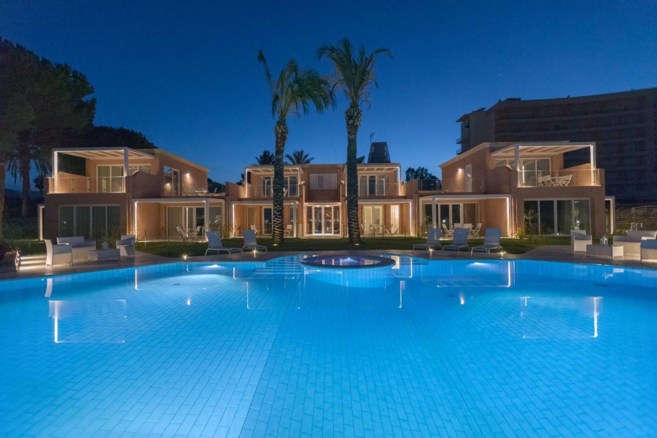 Residence Delfino, Portorosa 푸르나리 외부 사진