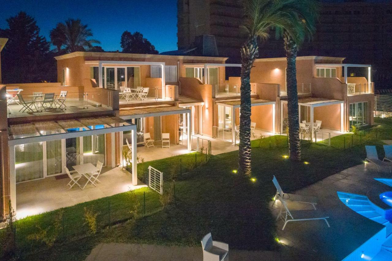 Residence Delfino, Portorosa 푸르나리 외부 사진
