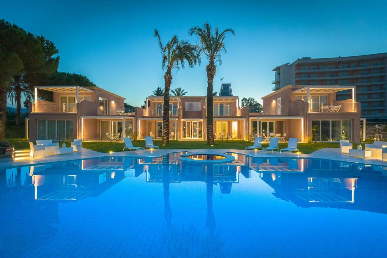 Residence Delfino, Portorosa 푸르나리 외부 사진