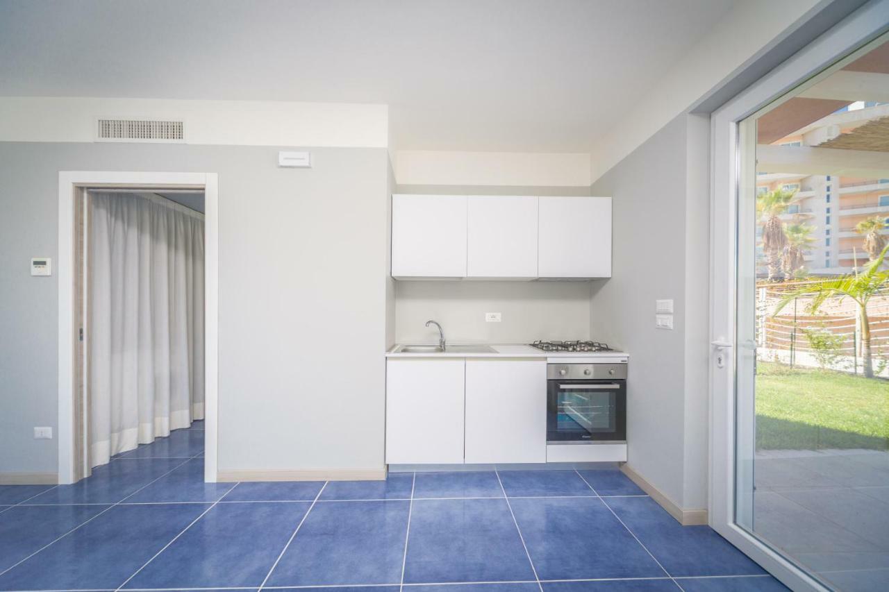 Residence Delfino, Portorosa 푸르나리 외부 사진