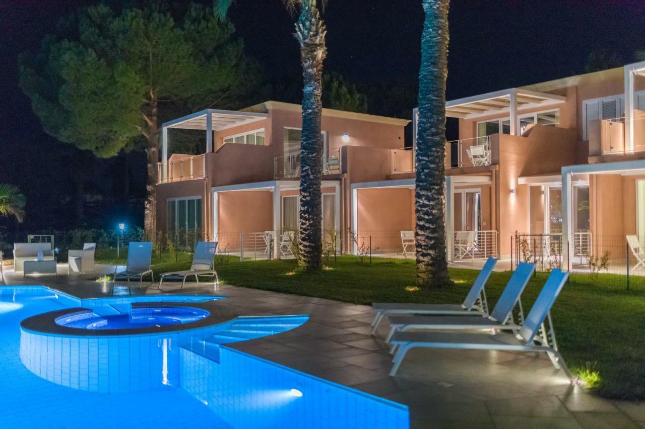 Residence Delfino, Portorosa 푸르나리 외부 사진