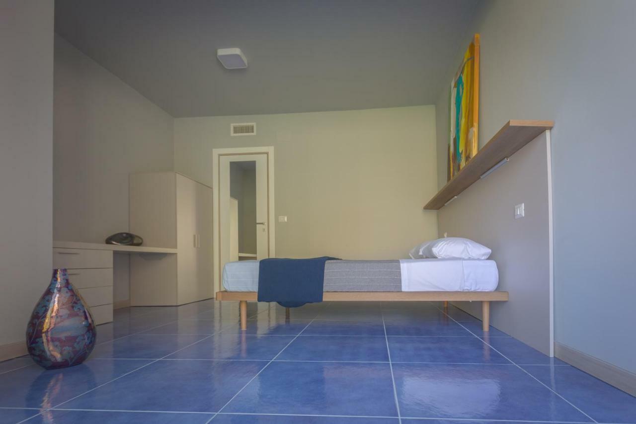 Residence Delfino, Portorosa 푸르나리 외부 사진